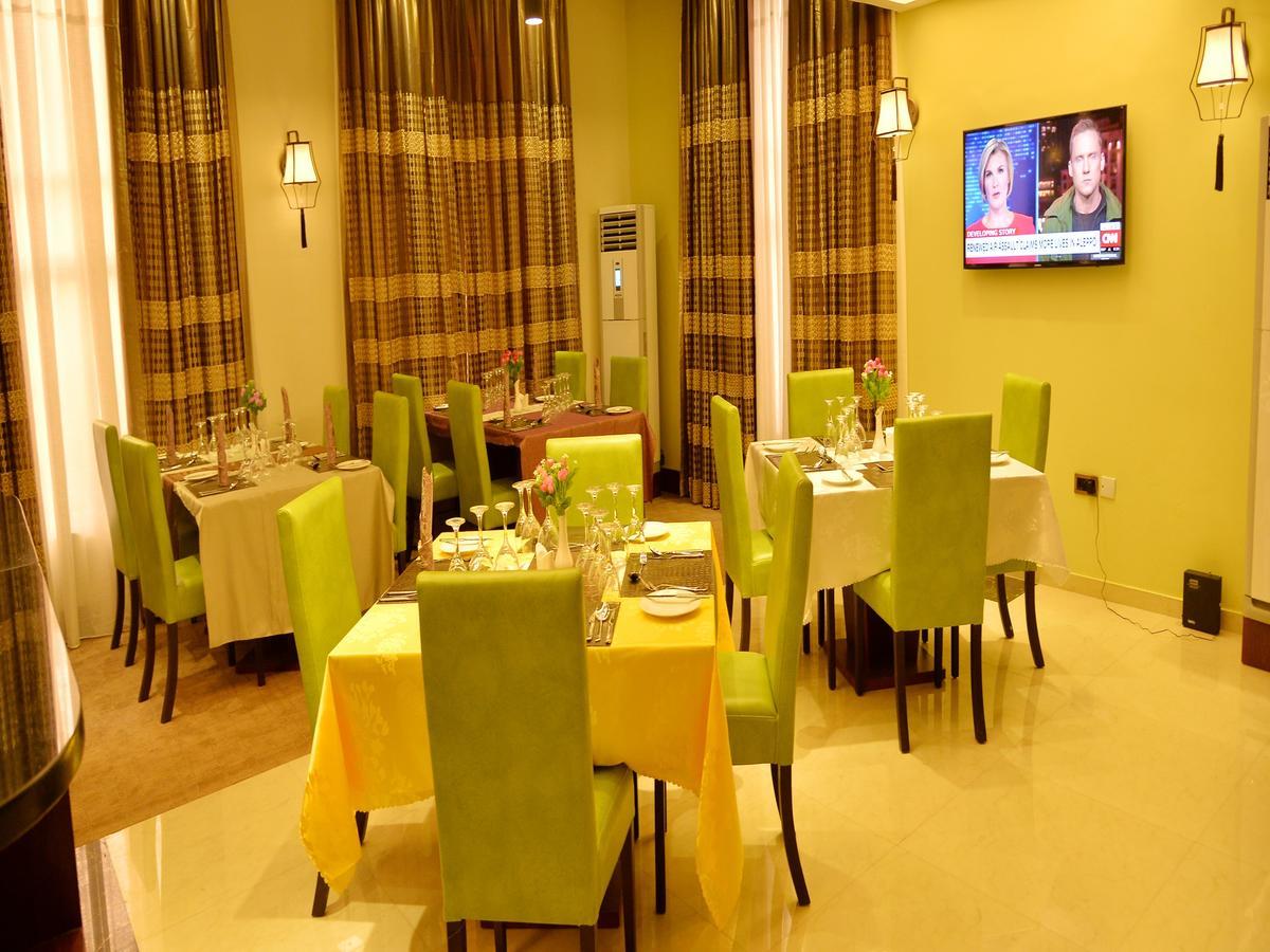 Grand Pela Hotel & Suites Abuja Exterior foto