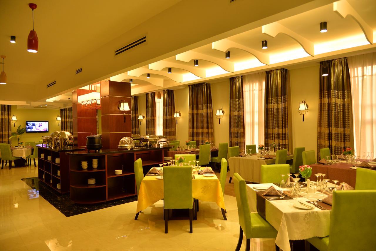 Grand Pela Hotel & Suites Abuja Exterior foto
